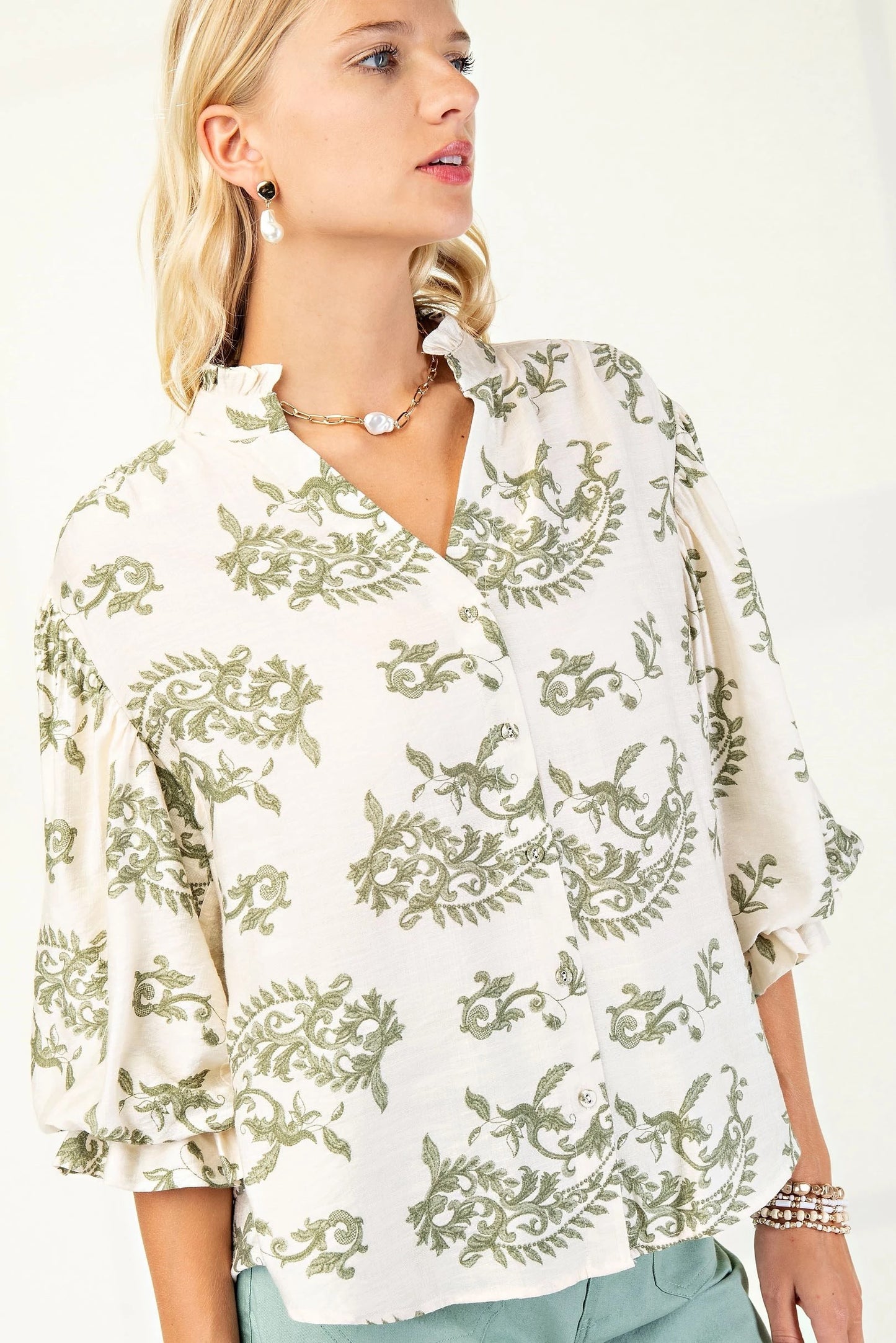 Blouse with 3/4 Balloon Sleeve TG2061