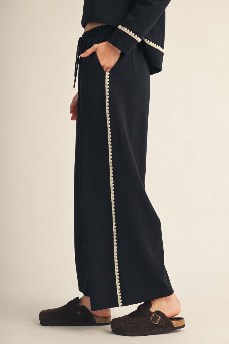 Embroidered Scallop Drawstring Wide-Leg Sweatpants G51133 - Hello Beautiful BoutiqueJodifl