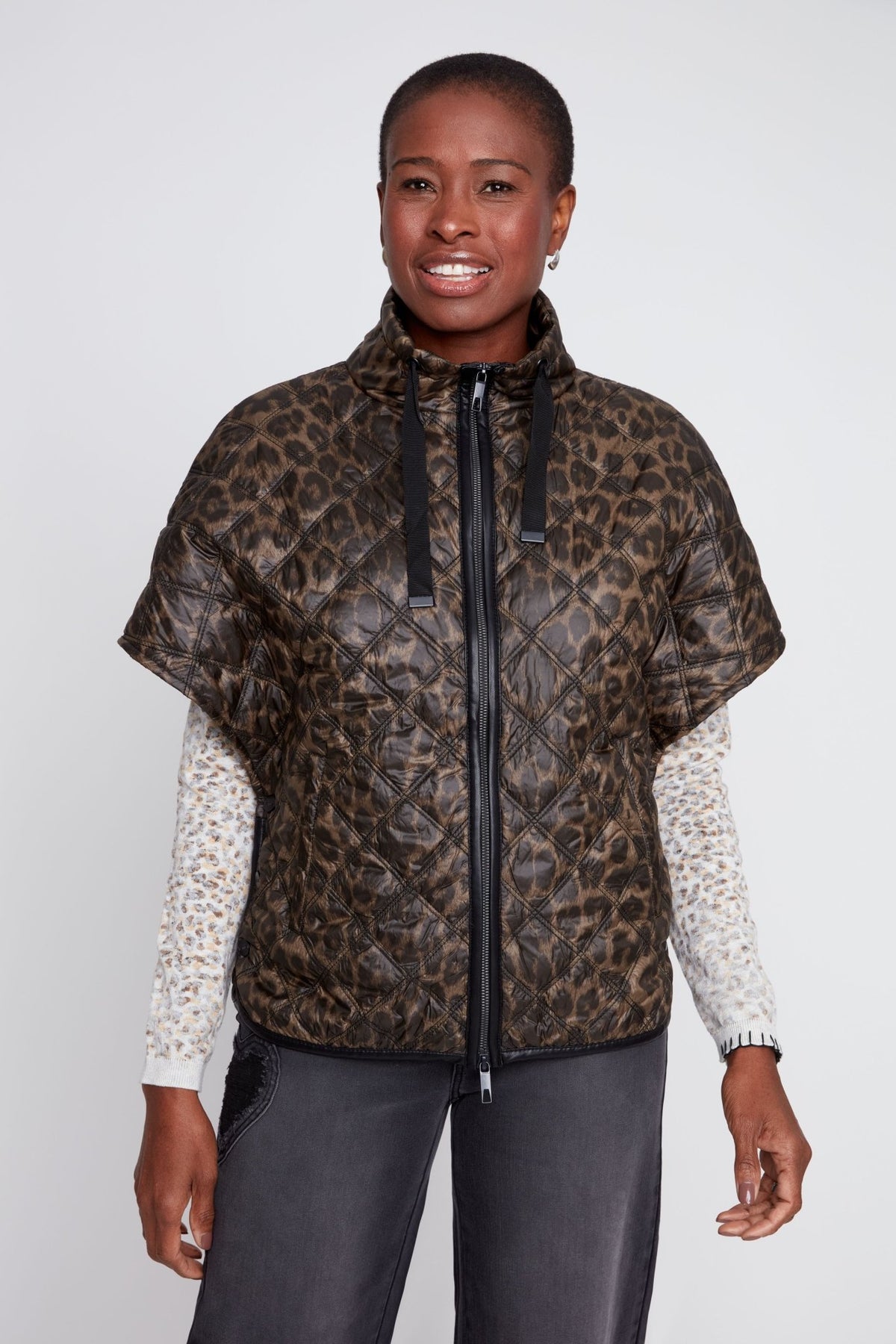 Luxe Quilted Zip-Front Poncho R3956 - Hello Beautiful BoutiqueOuterwearRenuar