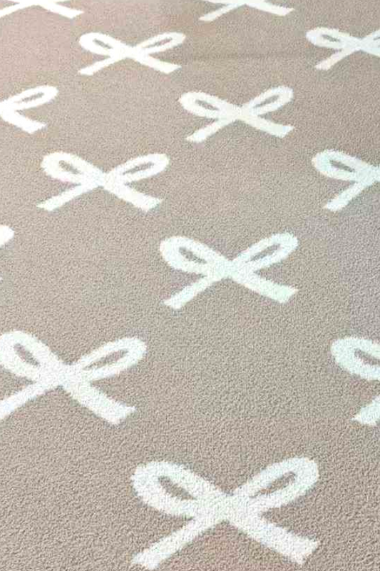 SC - Taupe and Cream Bow Luxury Blanket