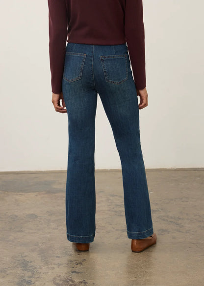 Pull On Boot Leg Denim 2358669