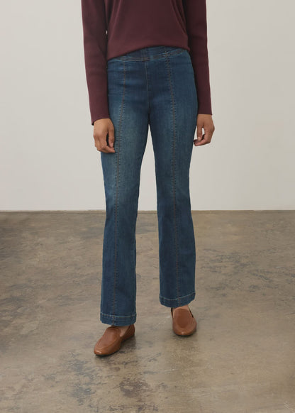 Pull On Boot Leg Denim 2358669