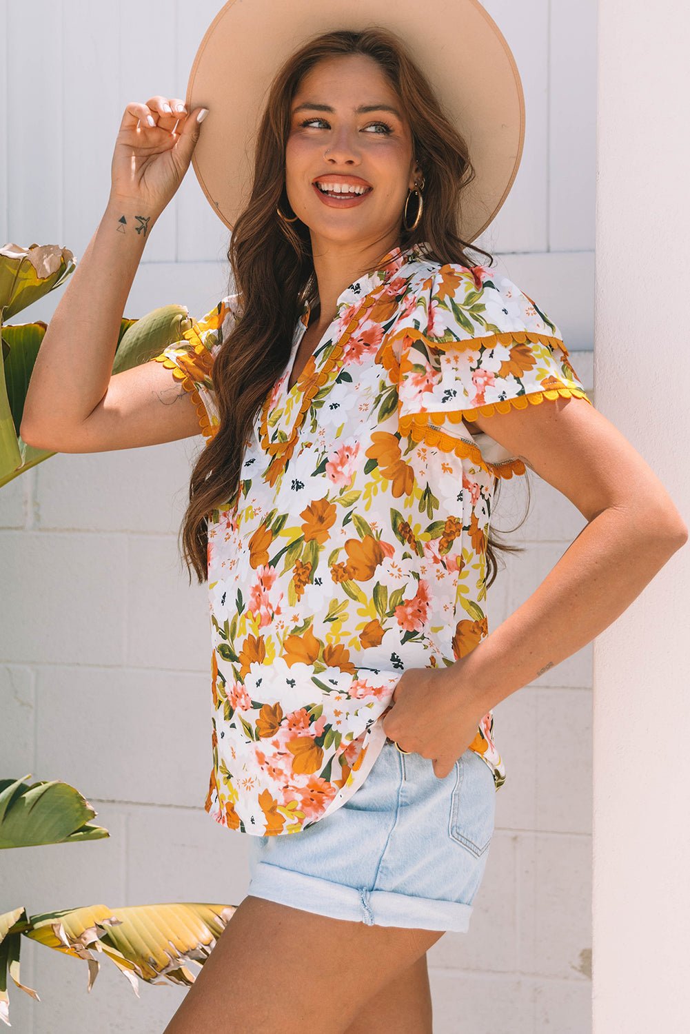 Ailany Short Sleeve Floral Blouse - Hello Beautiful BoutiqueBlouses & ShirtsThreaded Pear