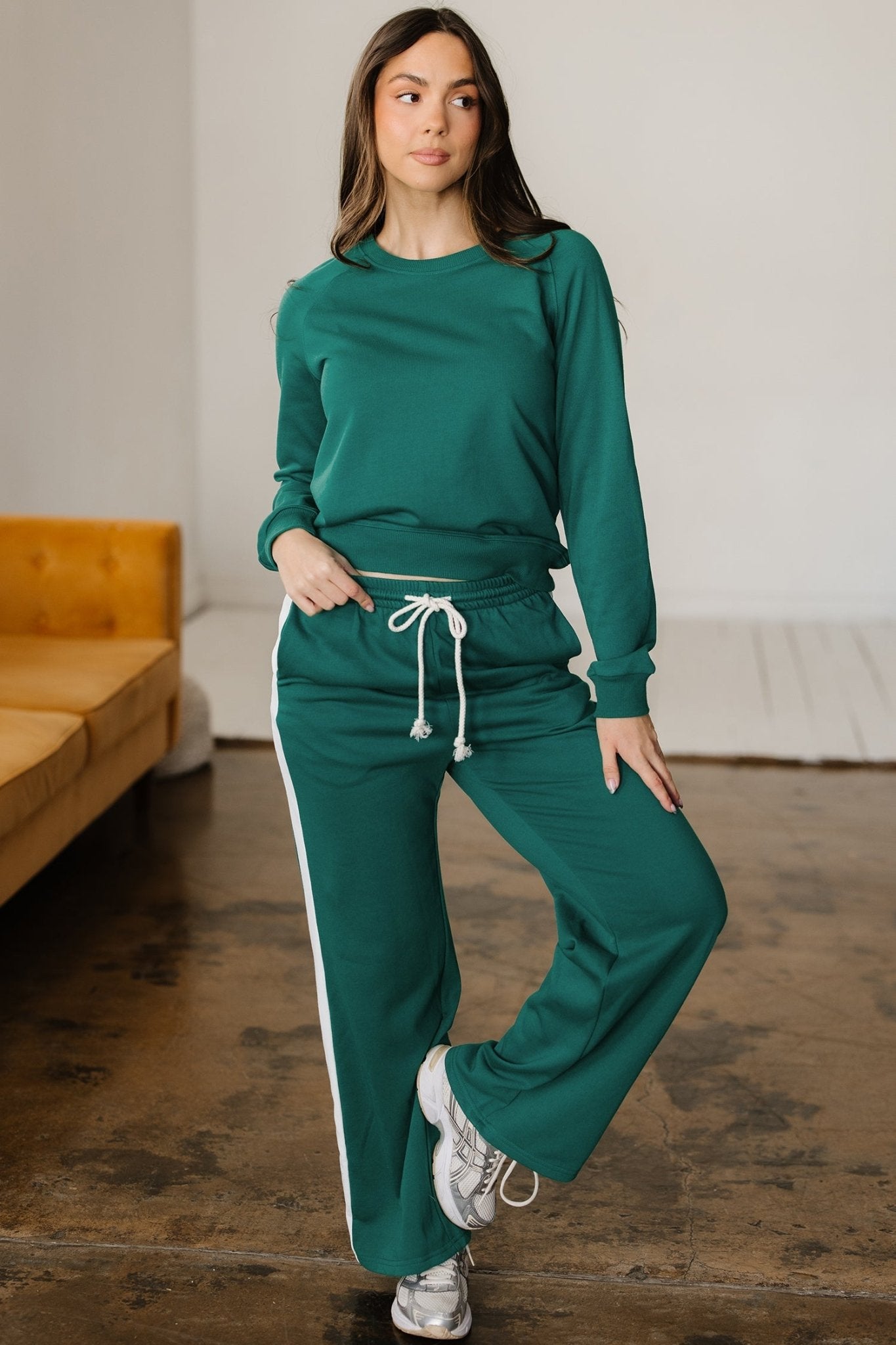Aileen Solid Color Pullover Top - Hello Beautiful BoutiquePant SetsThreaded Pear