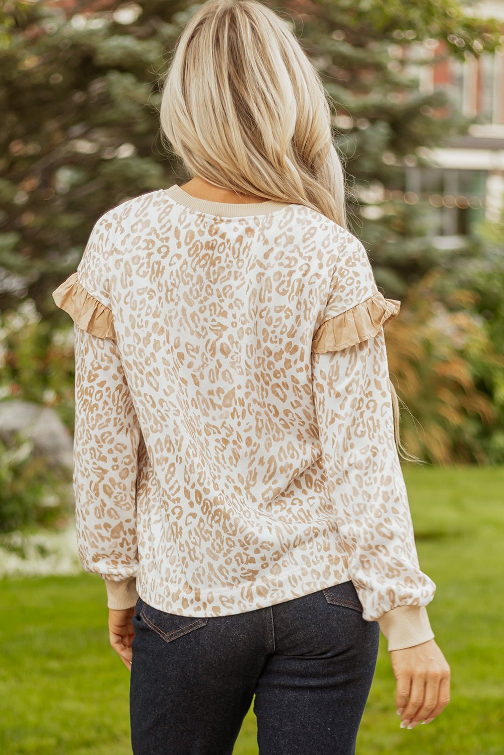 Aimee Detail Ribbed Trim Sweatshirt - Hello Beautiful BoutiqueSweatshirts & HoodiesThreaded Pear