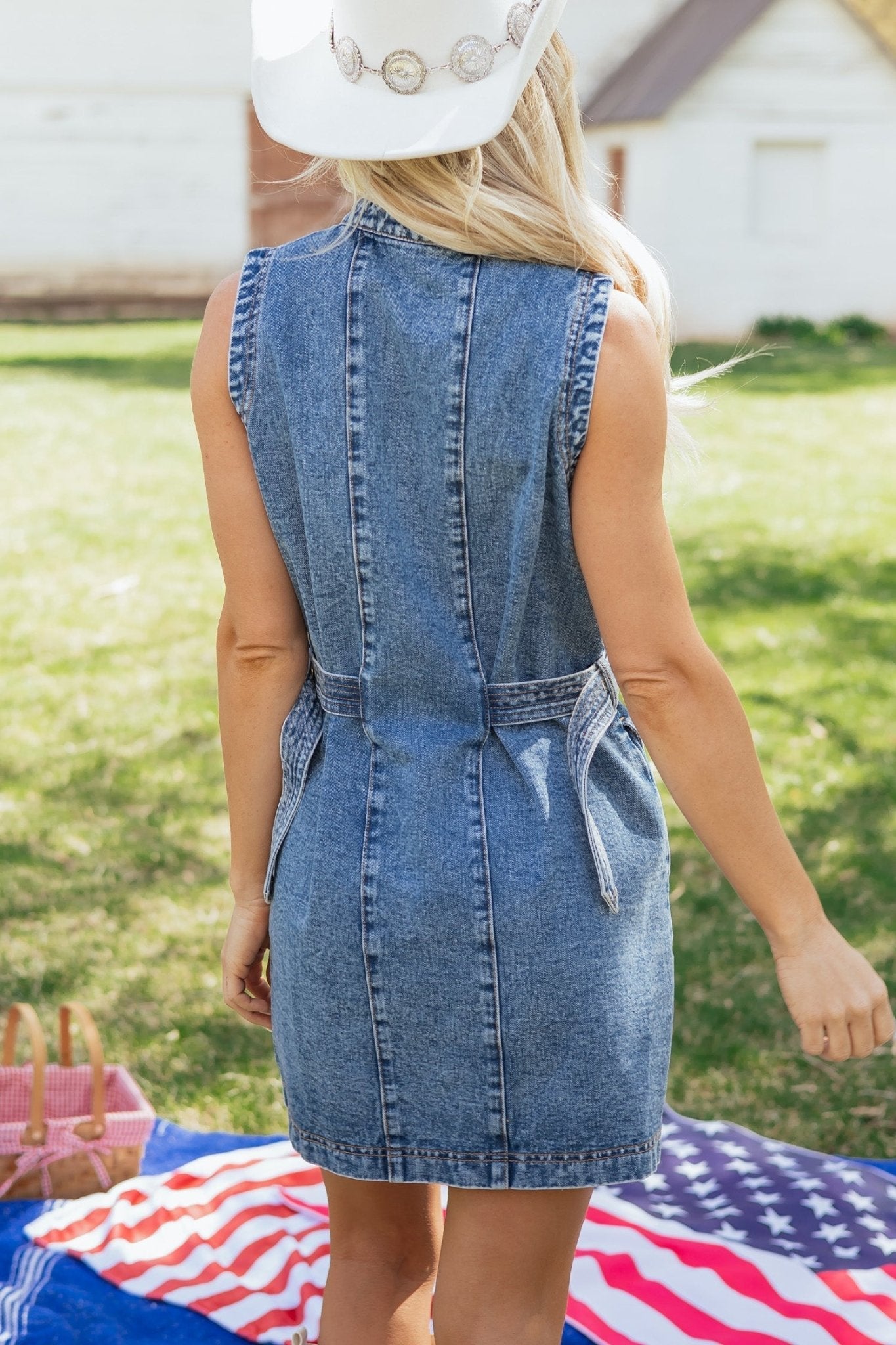 Ainara Down Sleeveless Short Dress - Hello Beautiful BoutiqueMini DressesThreaded Pear