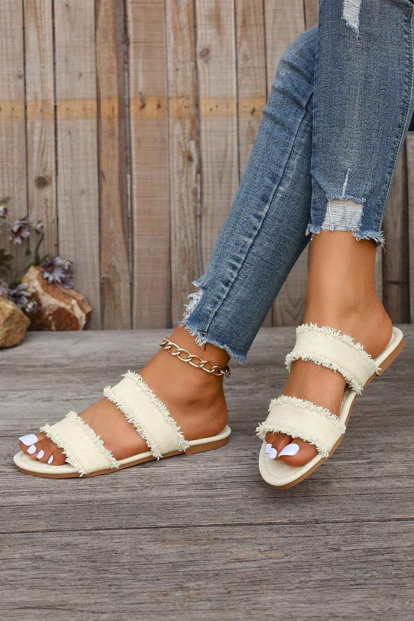 Alaiya Double Band Flat Slippers - Hello Beautiful BoutiqueSlippersThreaded Pear