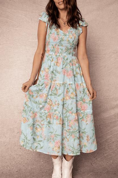 Alejandra Tiered Floral Maxi Dress - Hello Beautiful BoutiqueMaxi DressesThreaded Pear