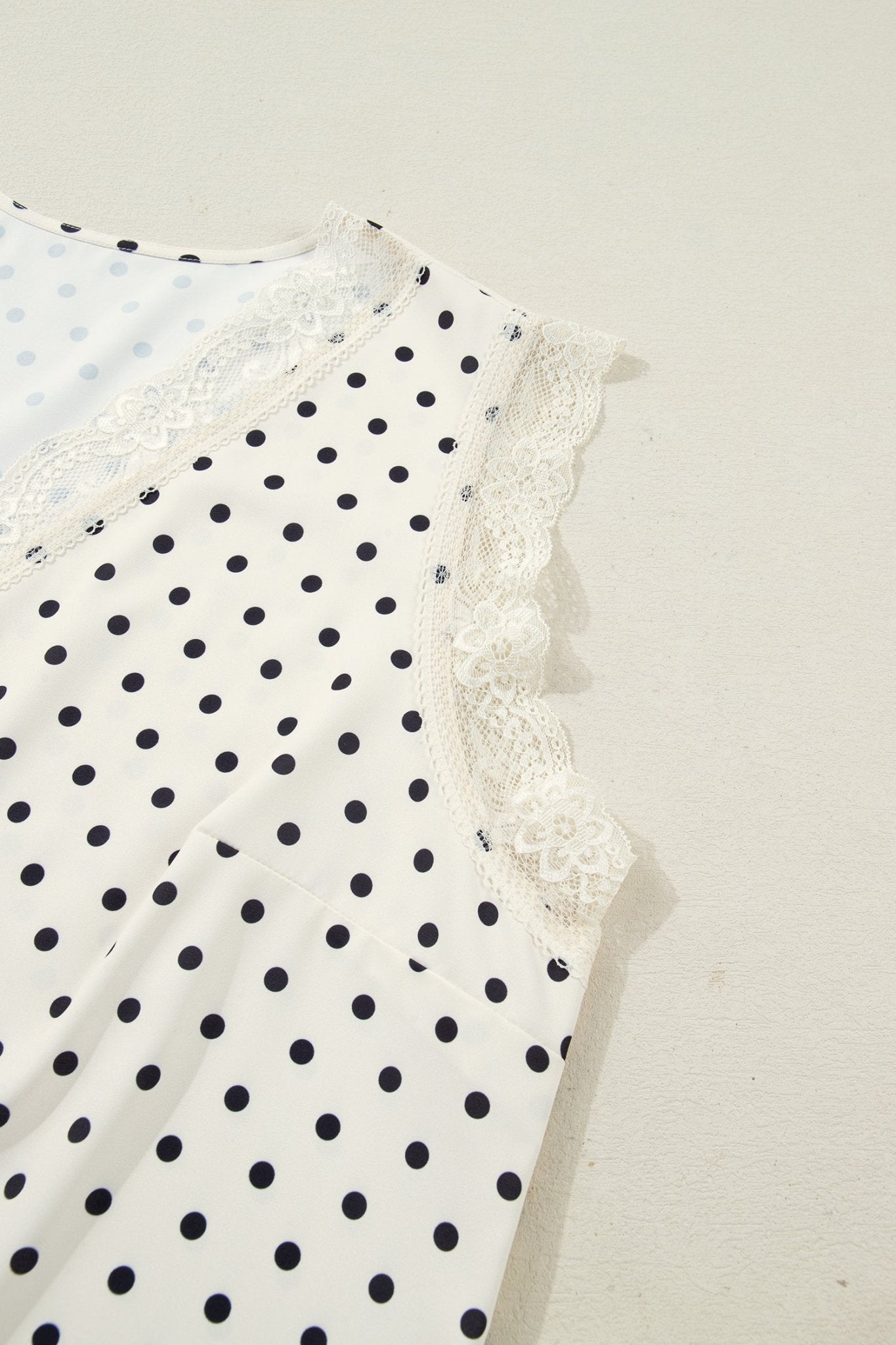 Alina Lace Trim Sleeveless PLUS Top - Hello Beautiful BoutiquePlus Size Blouses & ShirtsThreaded Pear