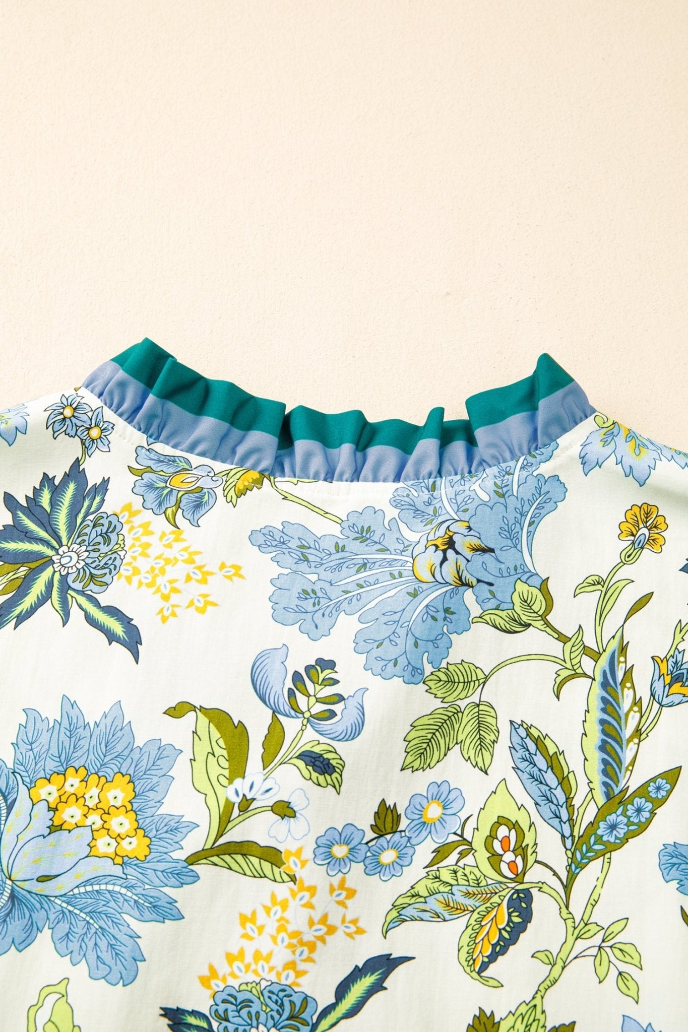 Alisson Short Sleeve Floral PLUS Blouse - Hello Beautiful BoutiquePlus Size Blouses & ShirtsThreaded Pear