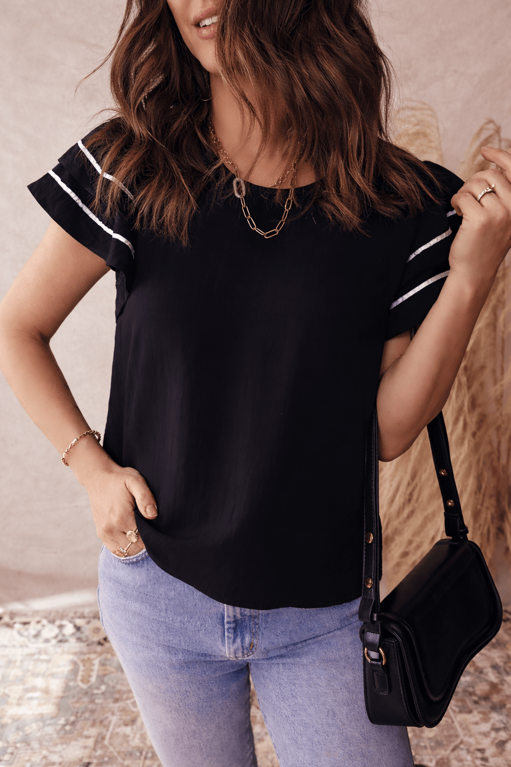 Amani Short Sleeve Textured Blouse - Hello Beautiful BoutiqueBlouses & ShirtsThreaded Pear