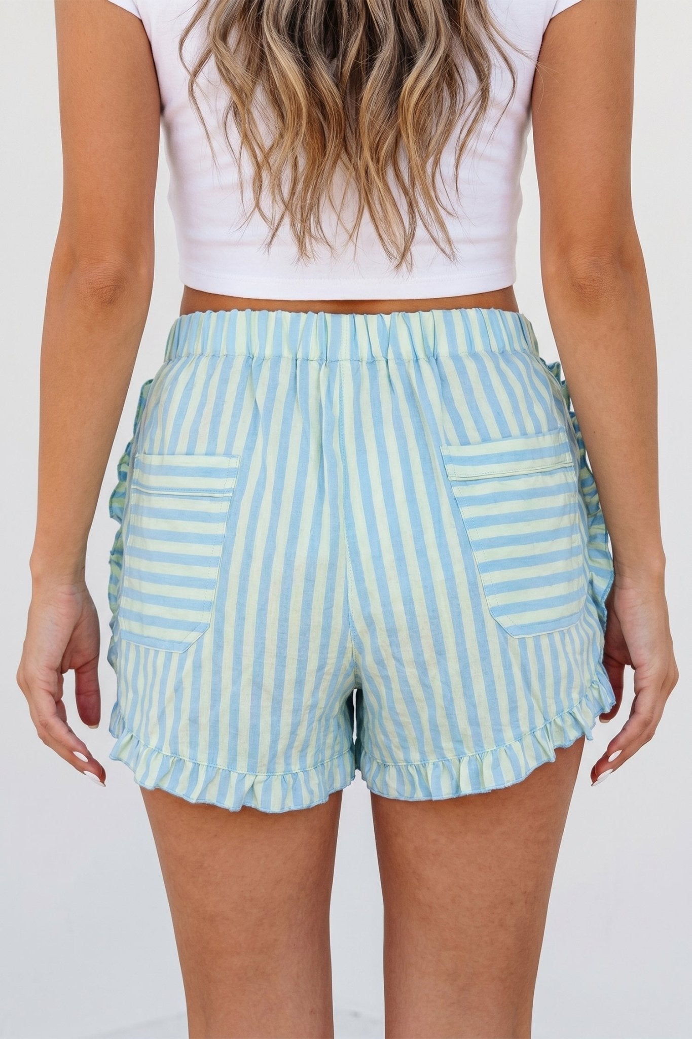 Aspen Ruffle Trim Casual Shorts - Hello Beautiful BoutiqueCasual ShortsThreaded Pear
