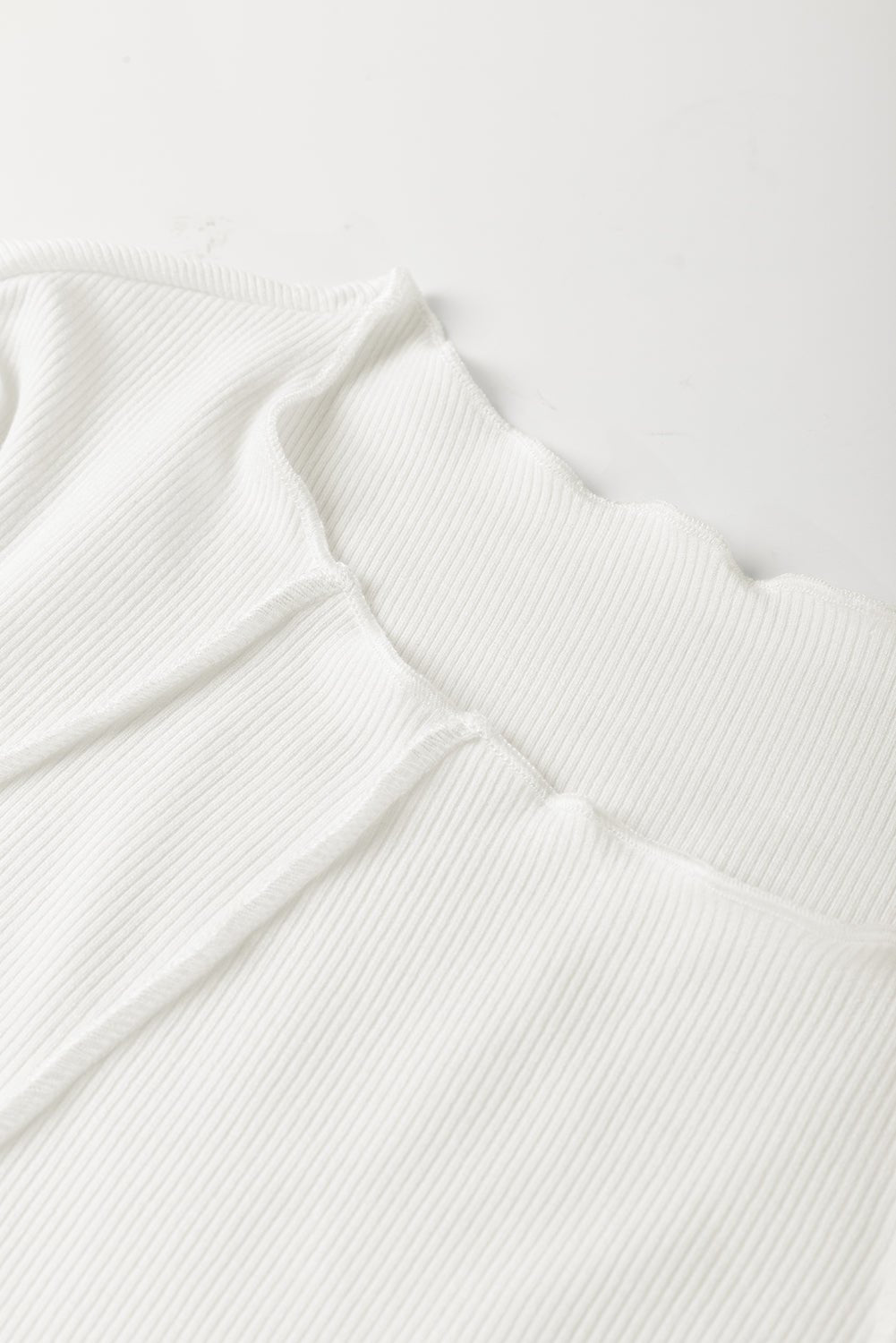 Astrid Knit Slim Fit Long Sleeve Top - Hello Beautiful BoutiqueLong Sleeve TopsThreaded Pear