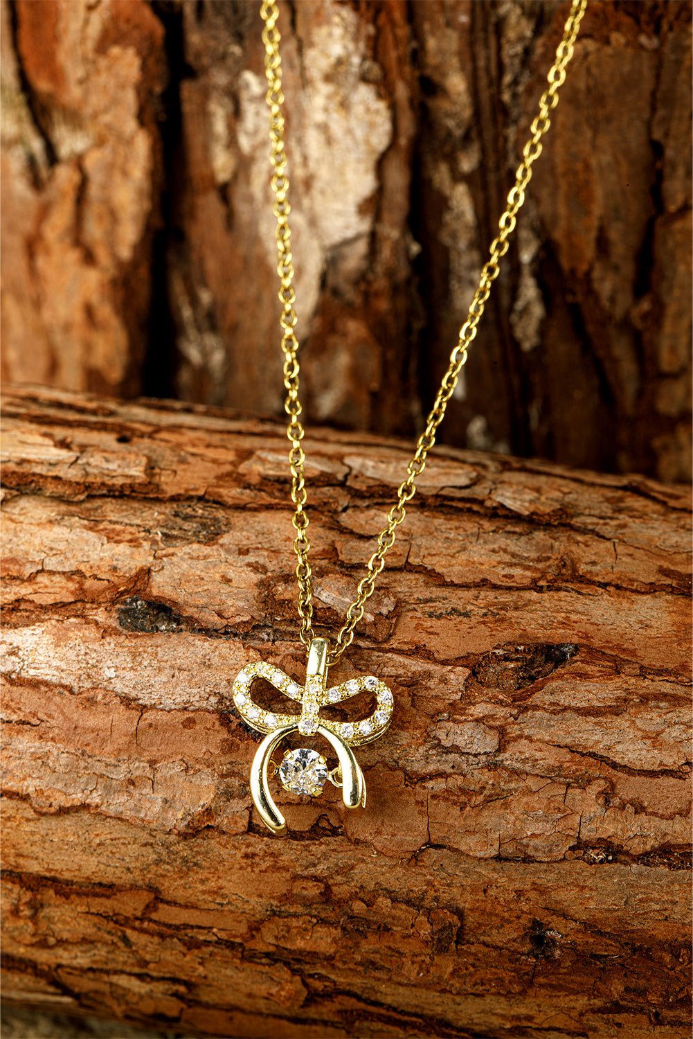 Athena Pendant Plated alloy Necklace - Hello Beautiful BoutiqueJewelryThreaded Pear