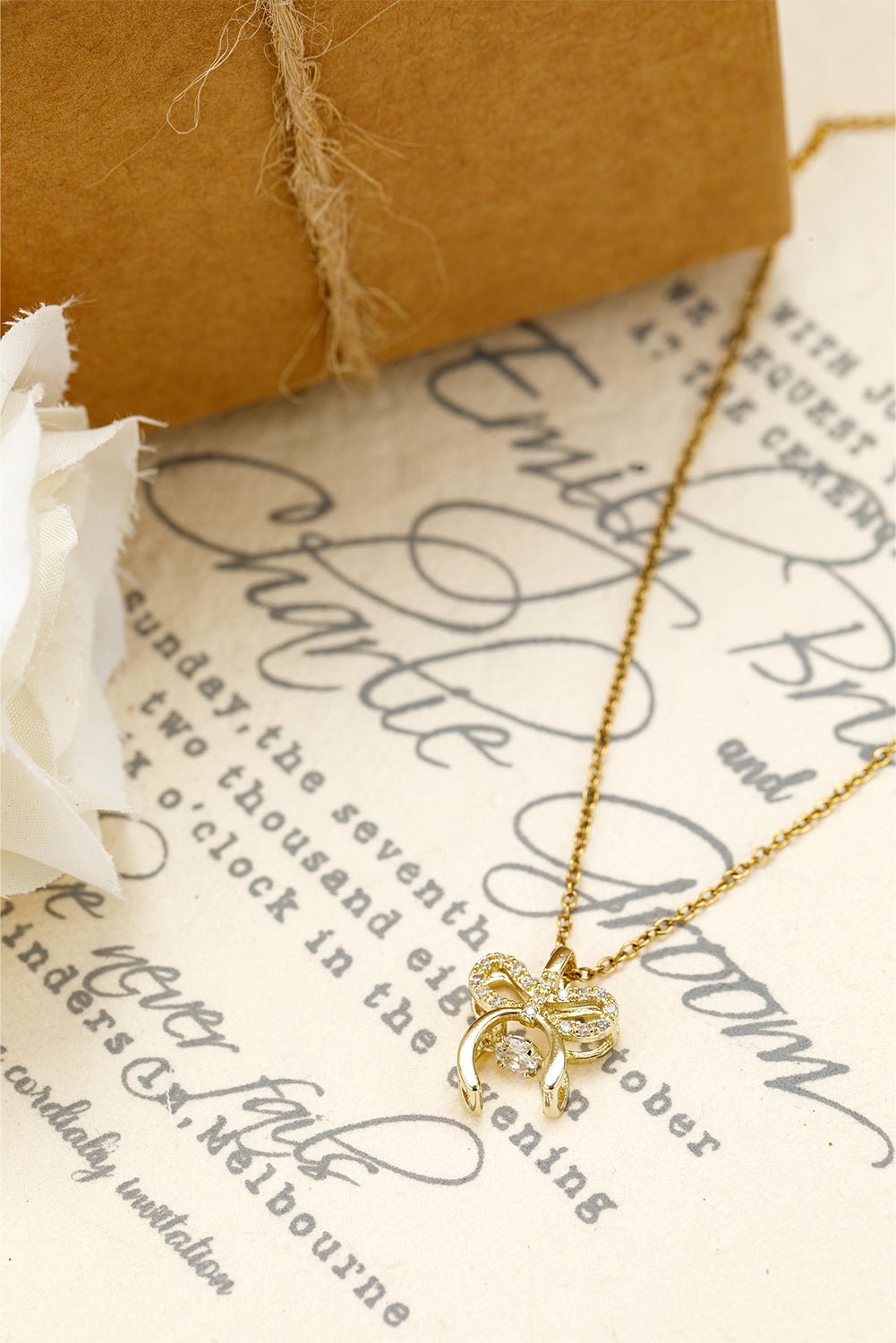 Athena Pendant Plated alloy Necklace - Hello Beautiful BoutiqueJewelryThreaded Pear