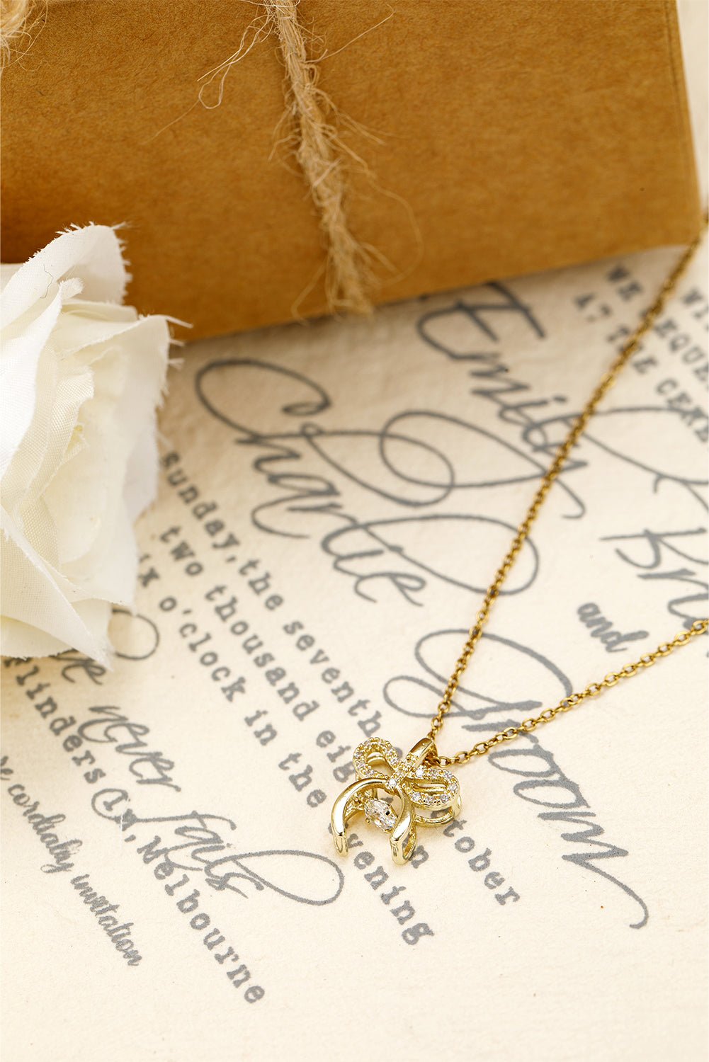 Athena Pendant Plated alloy Necklace - Hello Beautiful BoutiqueJewelryThreaded Pear