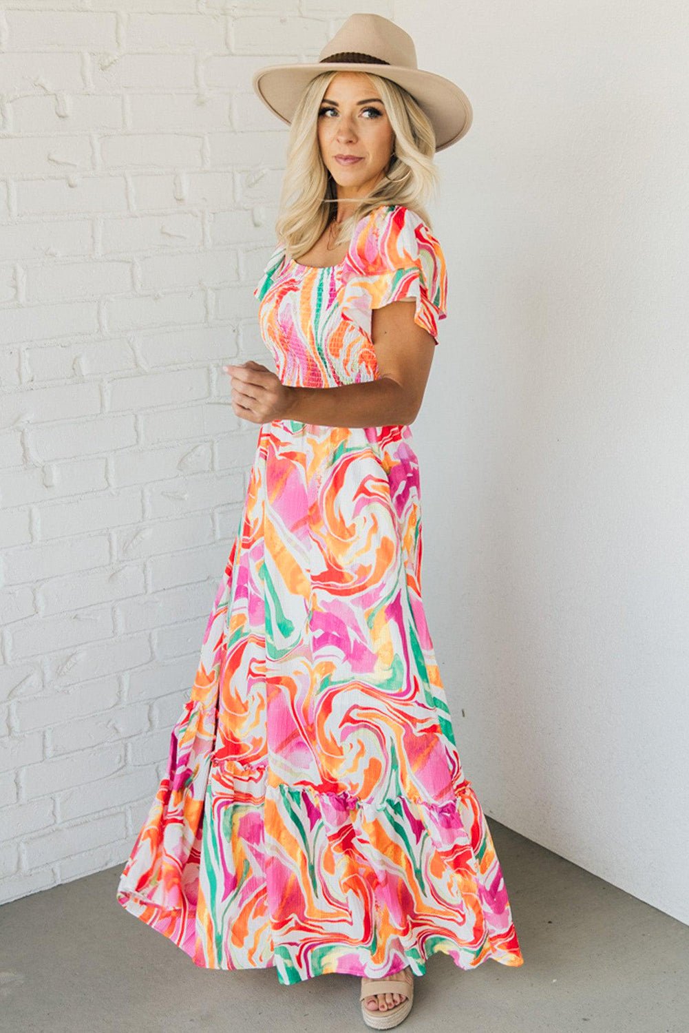 Avery Smocked Bust Maxi Dress - Hello Beautiful BoutiqueMaxi DressesThreaded Pear