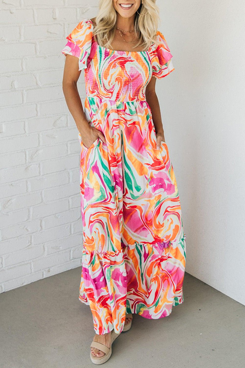Avery Smocked Bust Maxi Dress - Hello Beautiful BoutiqueMaxi DressesThreaded Pear