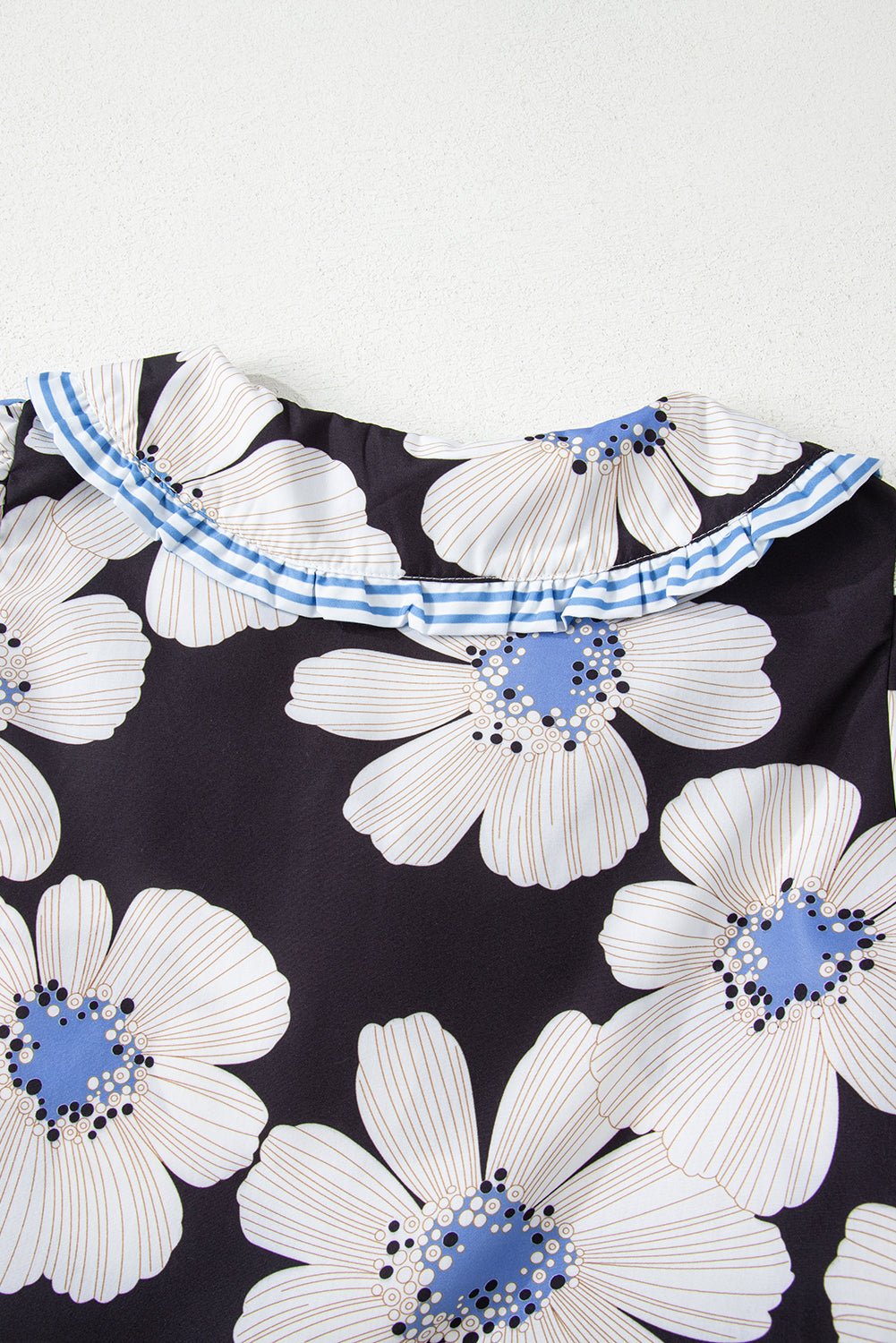 Azariah Tie Sleeve Collared Blouse - Hello Beautiful BoutiqueBlouses & ShirtsThreaded Pear