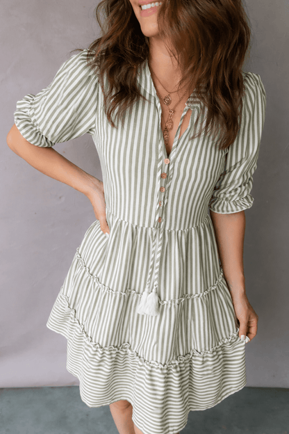 Bailey Sleeve Tiered Flattering Dress - Hello Beautiful BoutiqueMini DressesThreaded Pear
