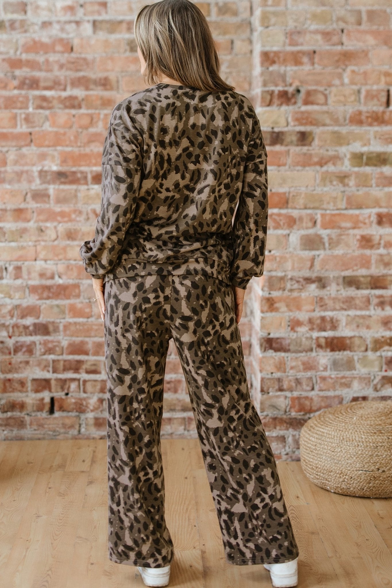 Catherine Leopard Pullover Drawstring Loose Pant Set - Hello Beautiful BoutiqueJewelryThreaded Pear