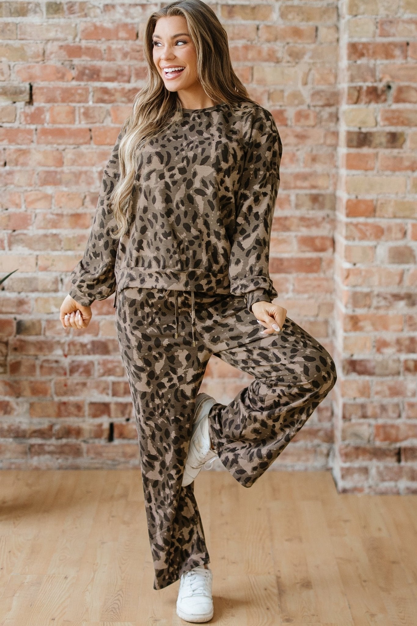 Catherine Leopard Pullover Drawstring Loose Pant Set - Hello Beautiful BoutiqueJewelryThreaded Pear