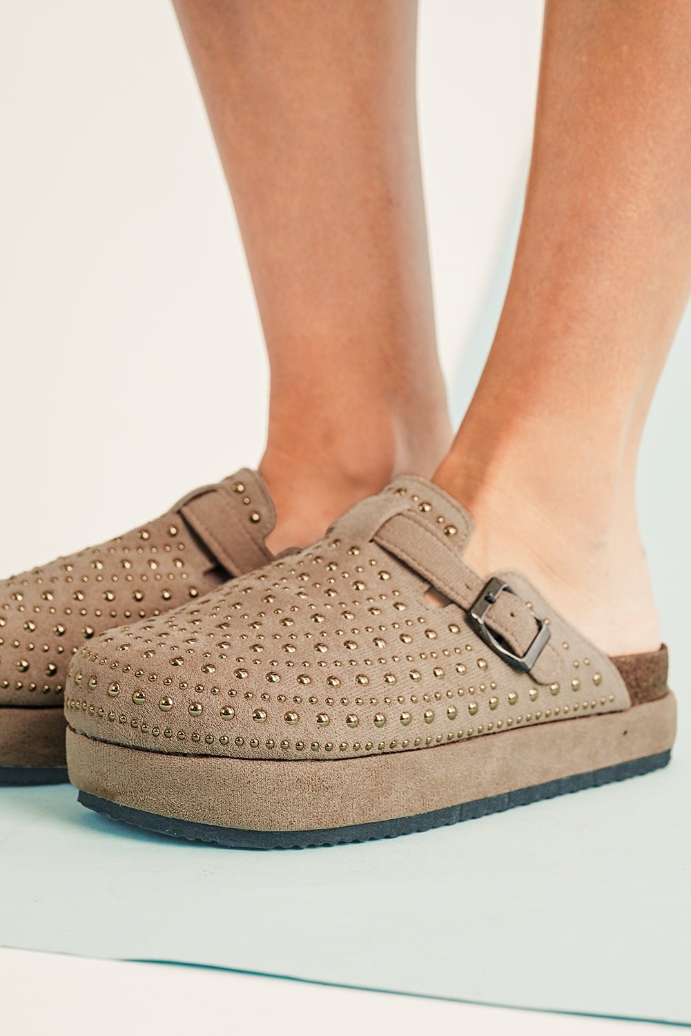 Charli Closed toe Platform Slippers - Hello Beautiful BoutiqueSlippersThreaded Pear