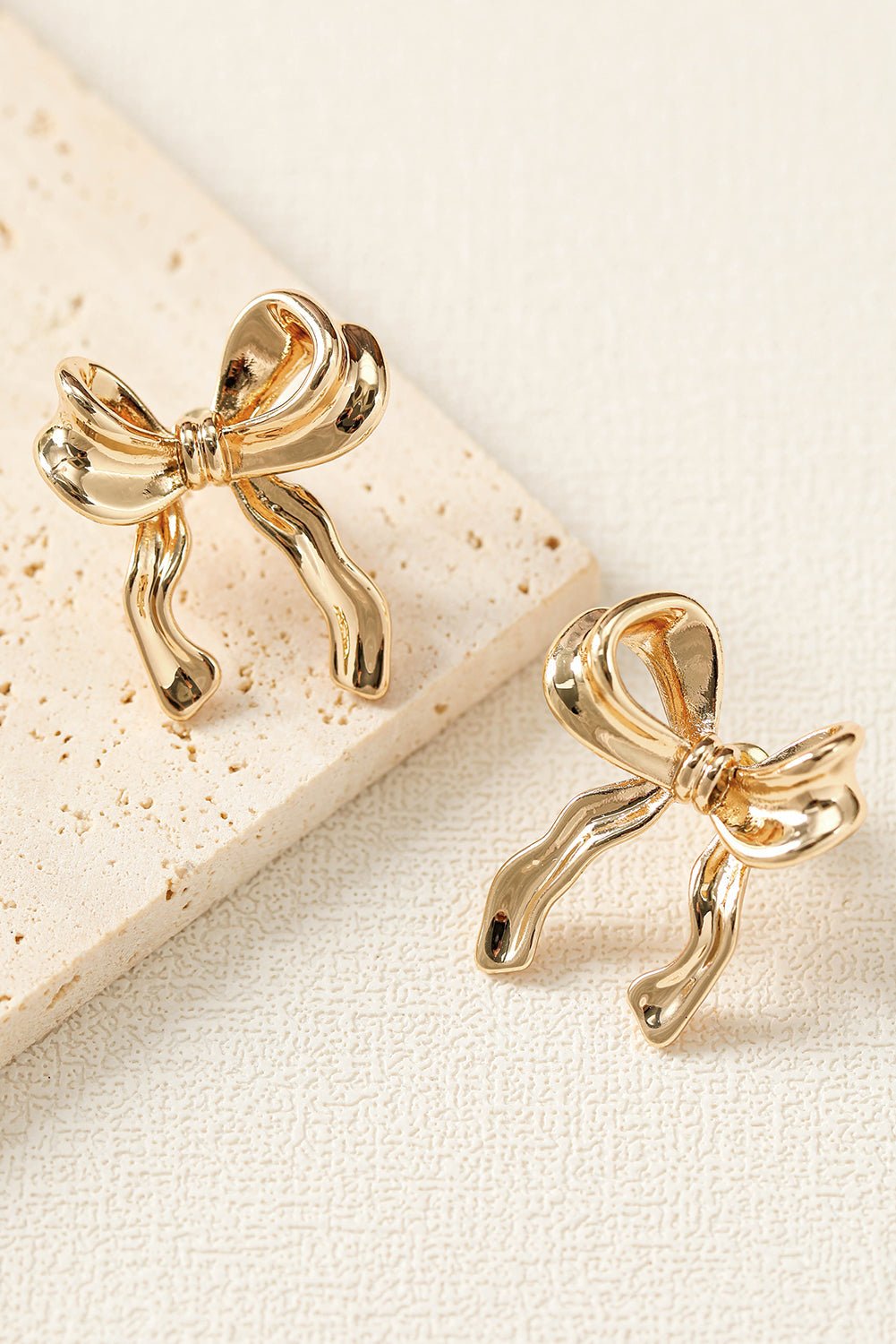 Chloe Design Plated Studded Earrings - Hello Beautiful BoutiqueJewelryThreaded Pear