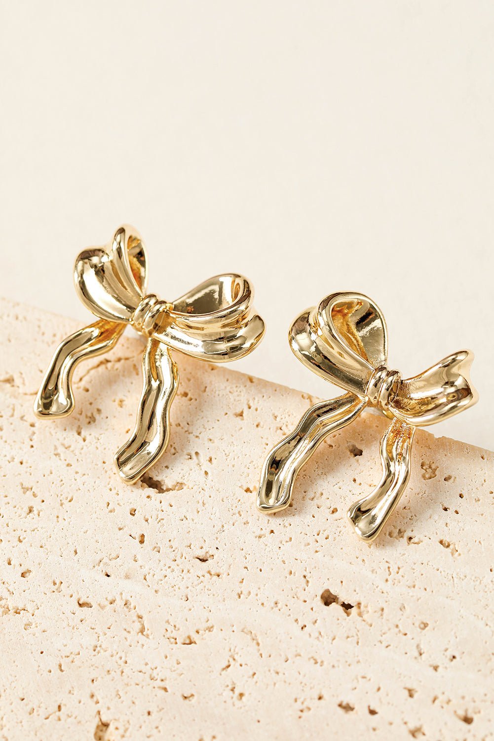 Chloe Design Plated Studded Earrings - Hello Beautiful BoutiqueJewelryThreaded Pear