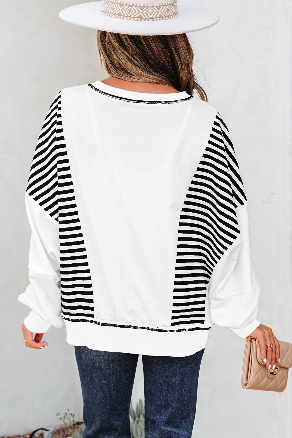 Clare Contrast Stitching Oversize Sweatshirt - Hello Beautiful Boutique15% OFFThreaded Pear