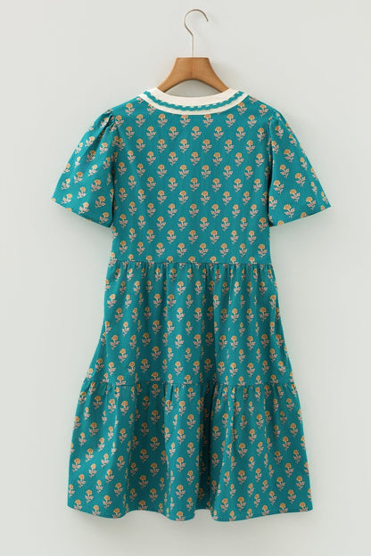 Clover Short Sleeve Floral Dress - Hello Beautiful BoutiqueFloral DressesThreaded Pear