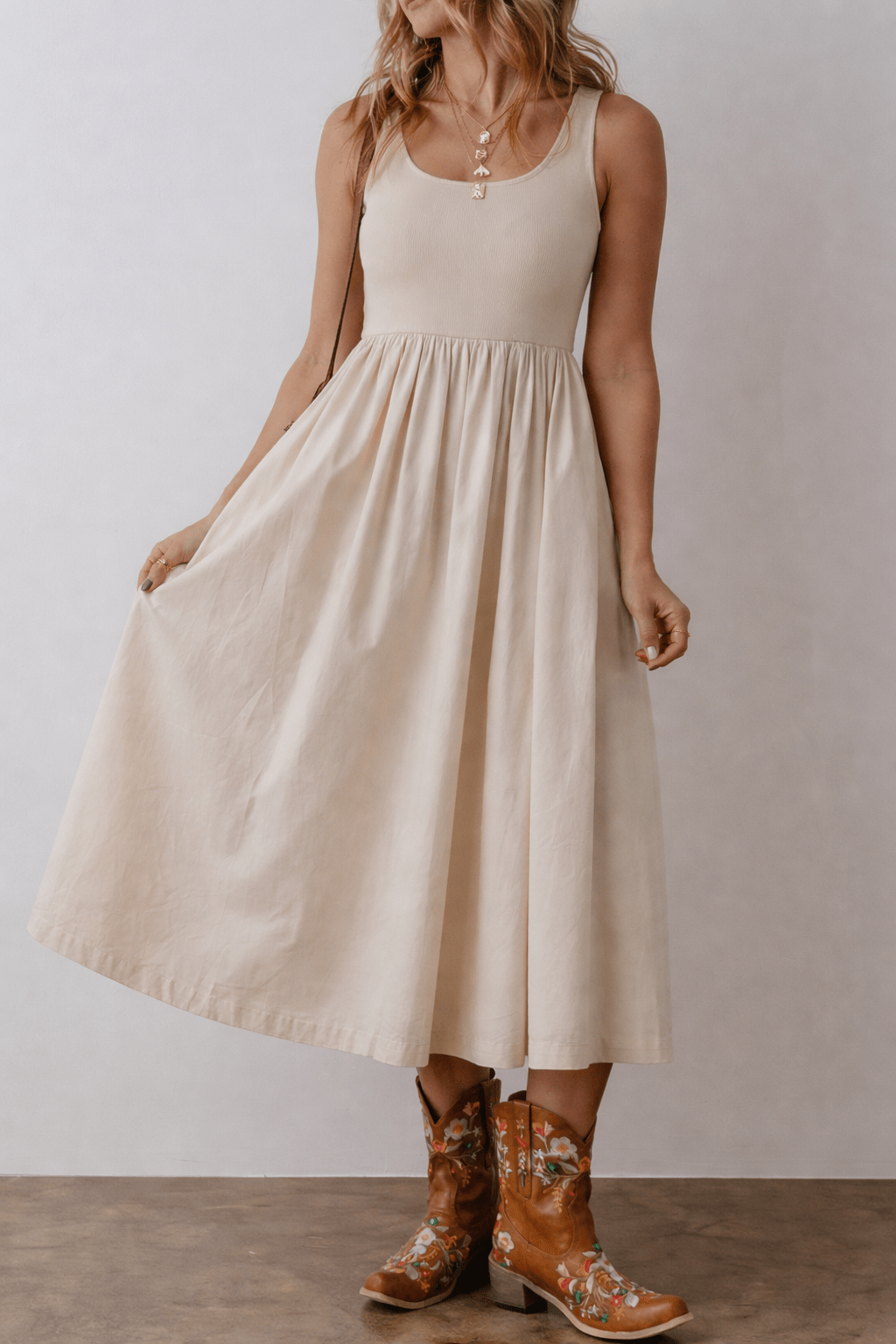 Della Pleated Sleeveless Long Dress - Hello Beautiful BoutiqueMaxi DressesThreaded Pear