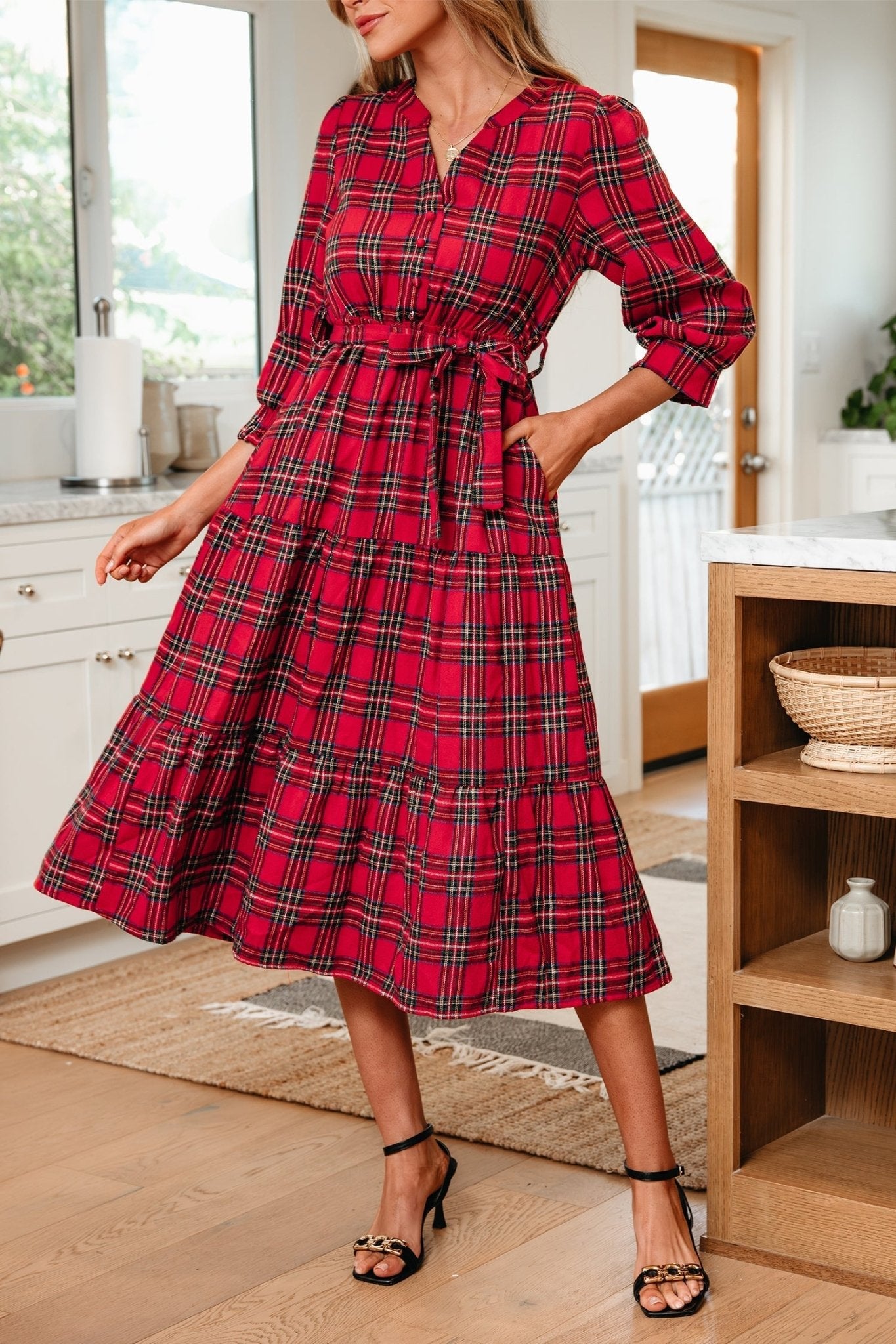 Della Ruffle Hem Long Dress - Hello Beautiful BoutiqueMaxi DressesThreaded Pear