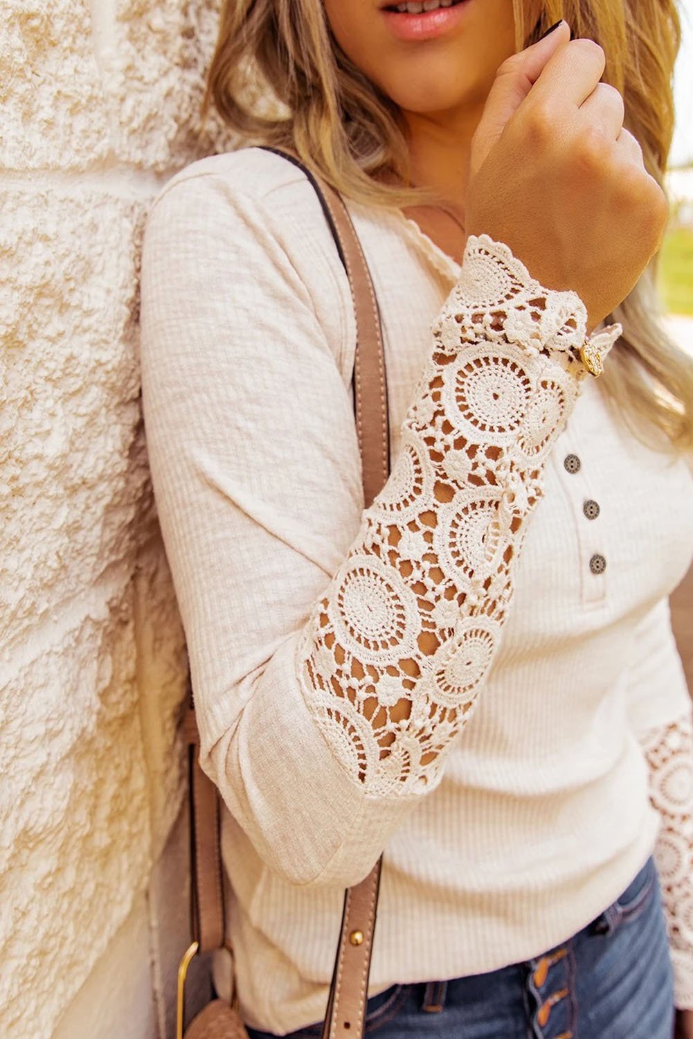 Denver Lace Hem Sleeve Top - Hello Beautiful BoutiqueLong Sleeve TopsThreaded Pear