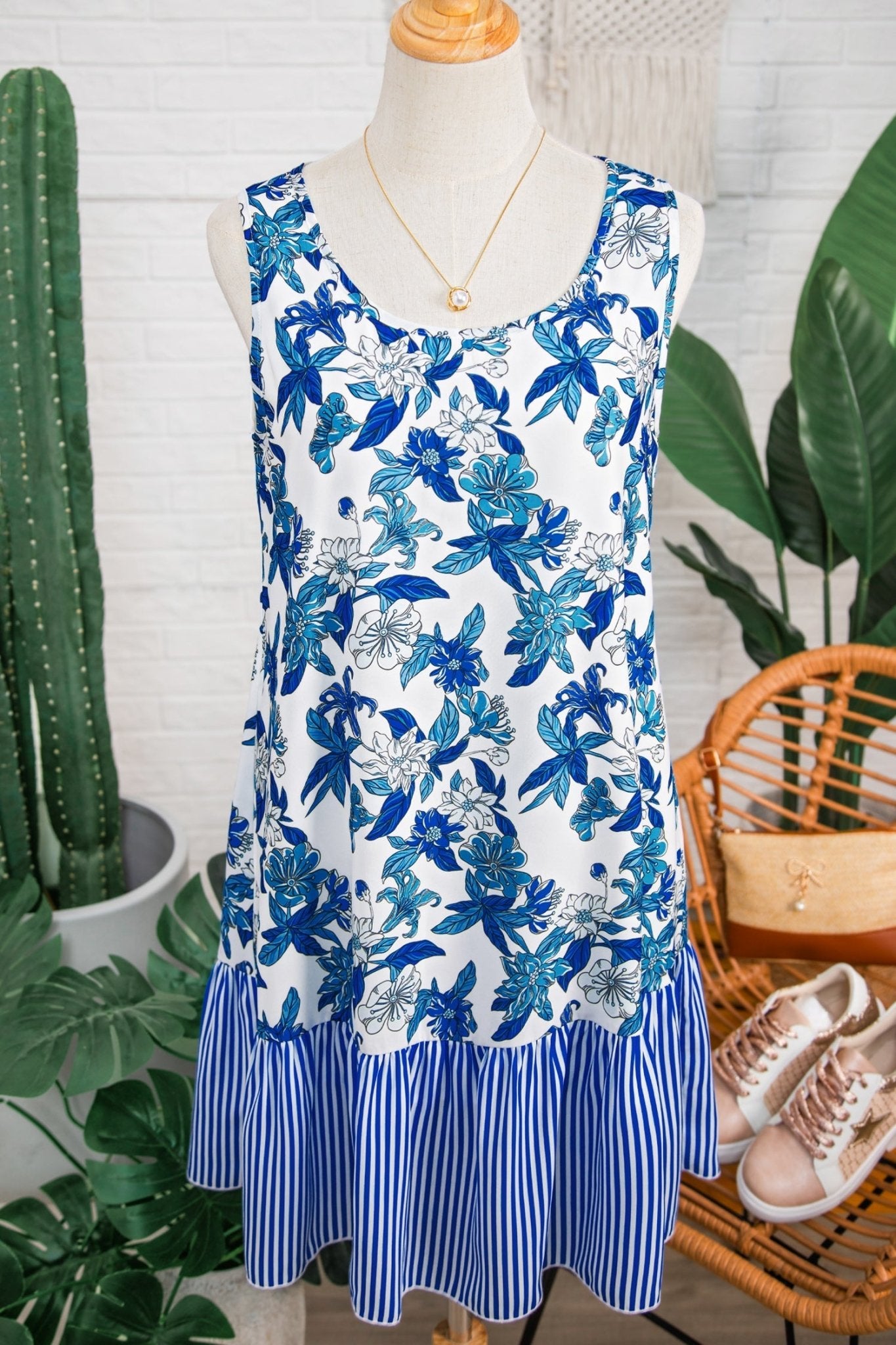 Dior Ruffle Hem Patchwork Dress - Hello Beautiful BoutiqueFloral DressesThreaded Pear