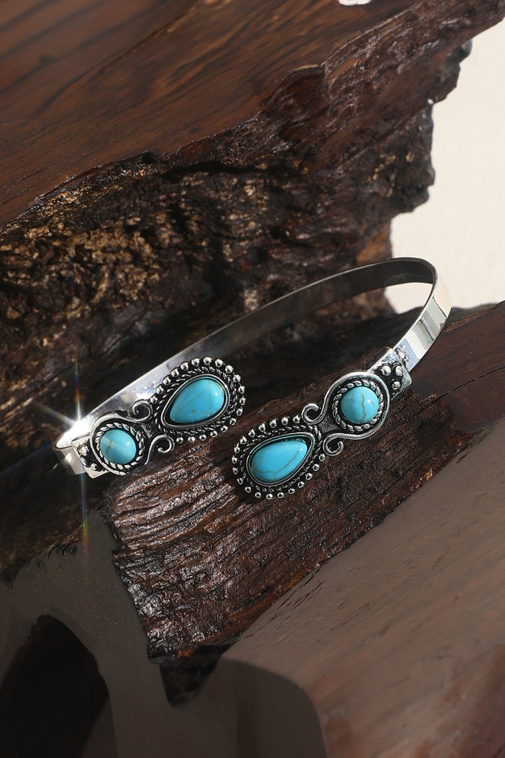Elisa Skobeloff Western Stone Bracelet - Hello Beautiful BoutiqueJewelryThreaded Pear