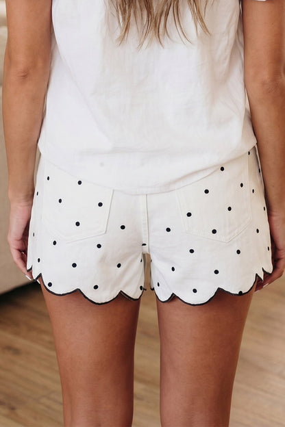 Elise Embroidered Scallop Hem Shorts - Hello Beautiful BoutiqueCasual ShortsThreaded Pear