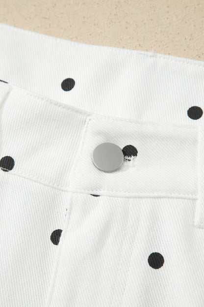 Elise Embroidered Scallop Hem Shorts - Hello Beautiful BoutiqueCasual ShortsThreaded Pear