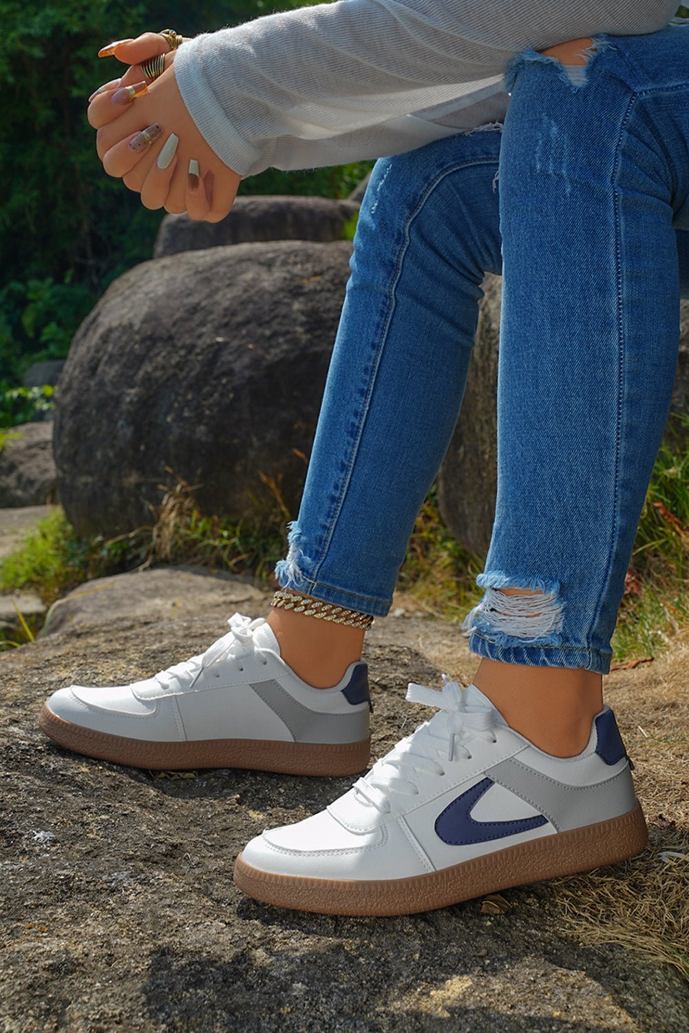 Elizabeth Leather Lace Up Sneakers - Hello Beautiful BoutiqueWomens ShoesThreaded Pear