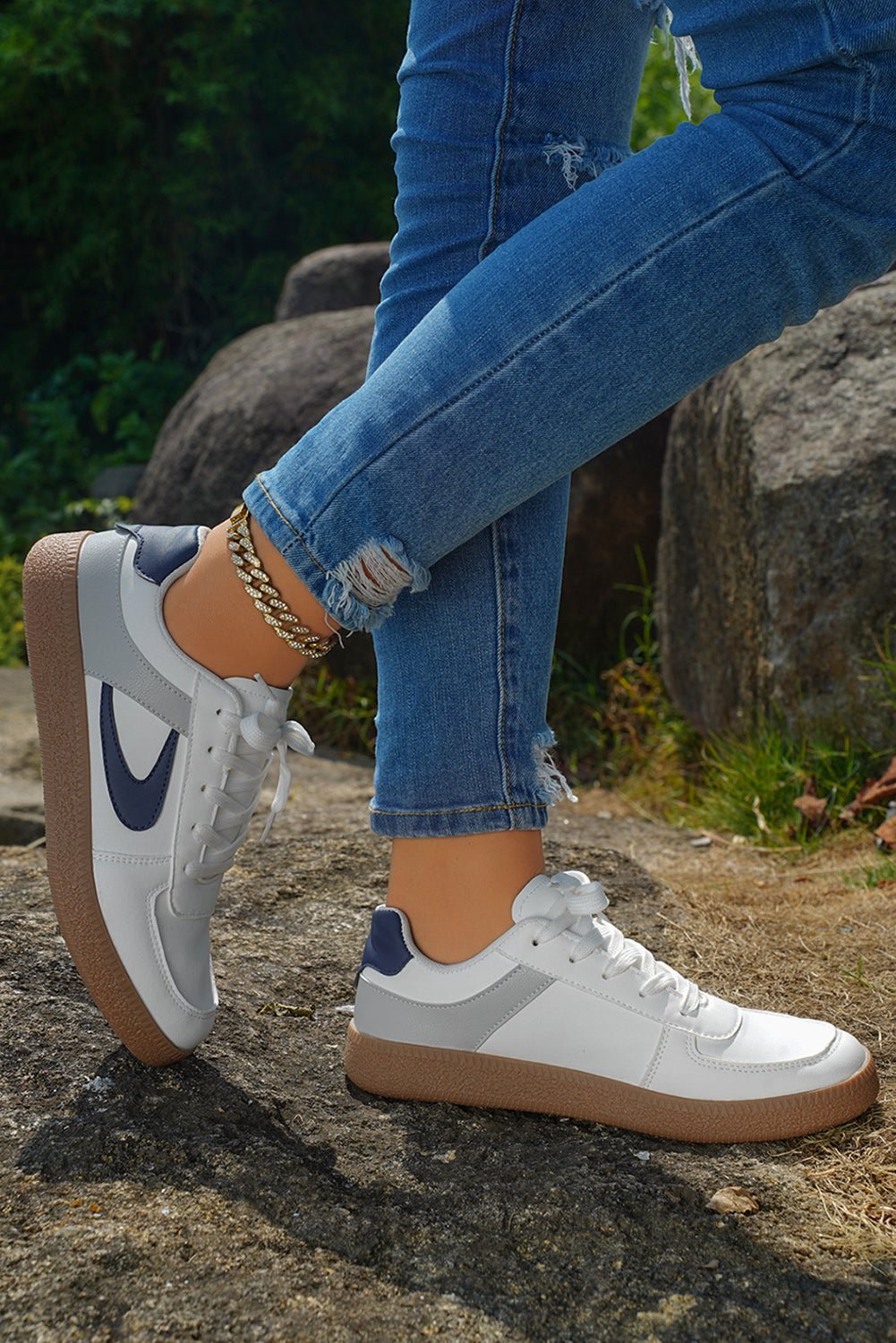 Elizabeth Leather Lace Up Sneakers - Hello Beautiful BoutiqueWomens ShoesThreaded Pear