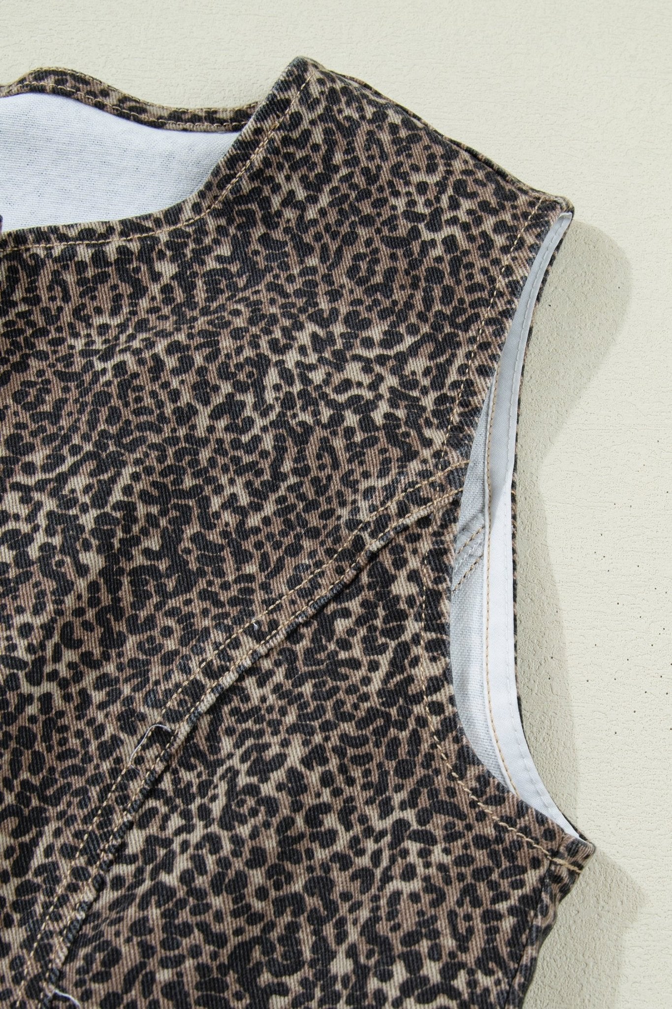 Elliana Print Slim Vest - Hello Beautiful BoutiqueVestsThreaded Pear