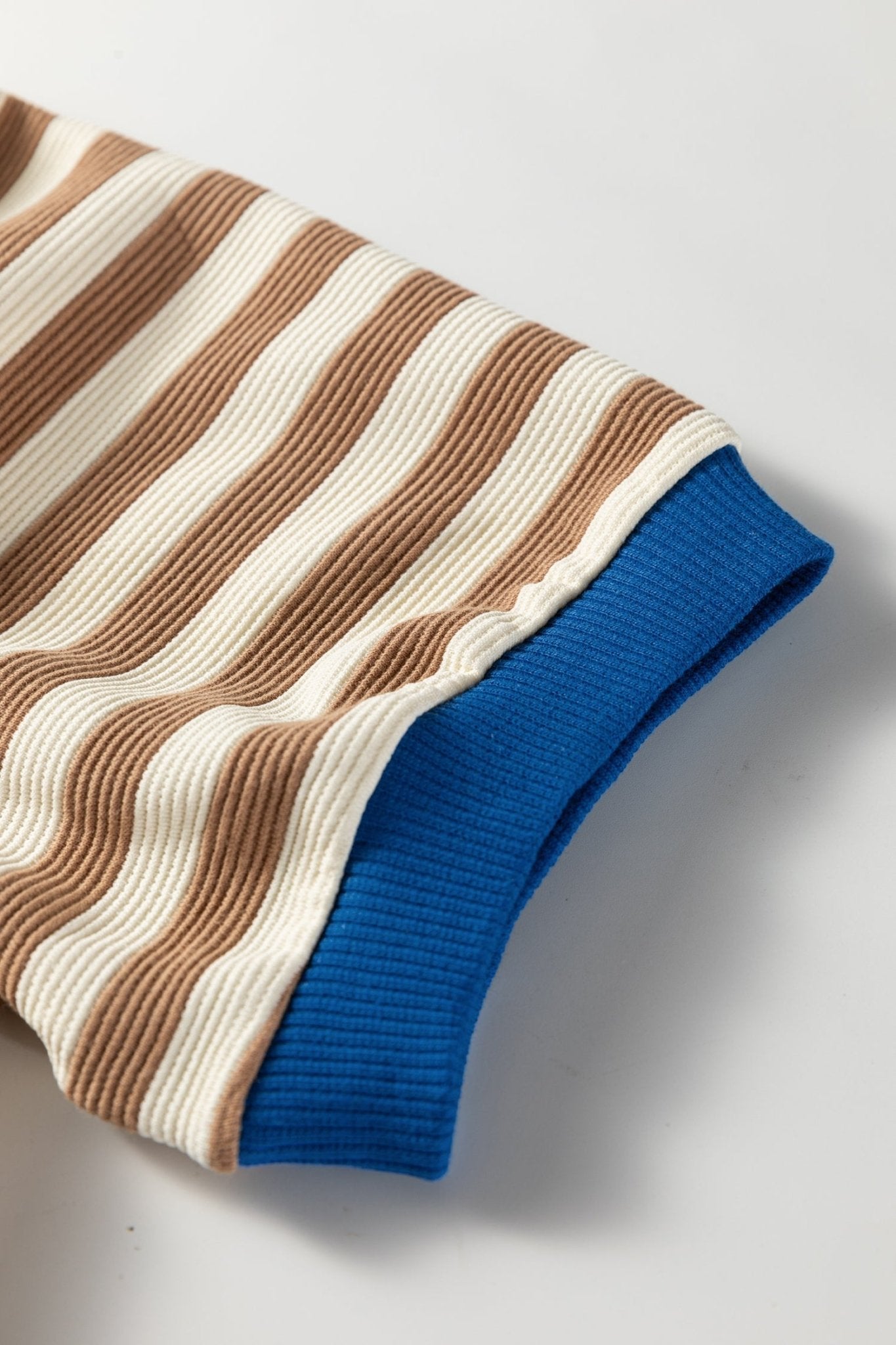 Elora Sleeve Contrast Trim Tee - Hello Beautiful BoutiqueTops & TeesThreaded Pear