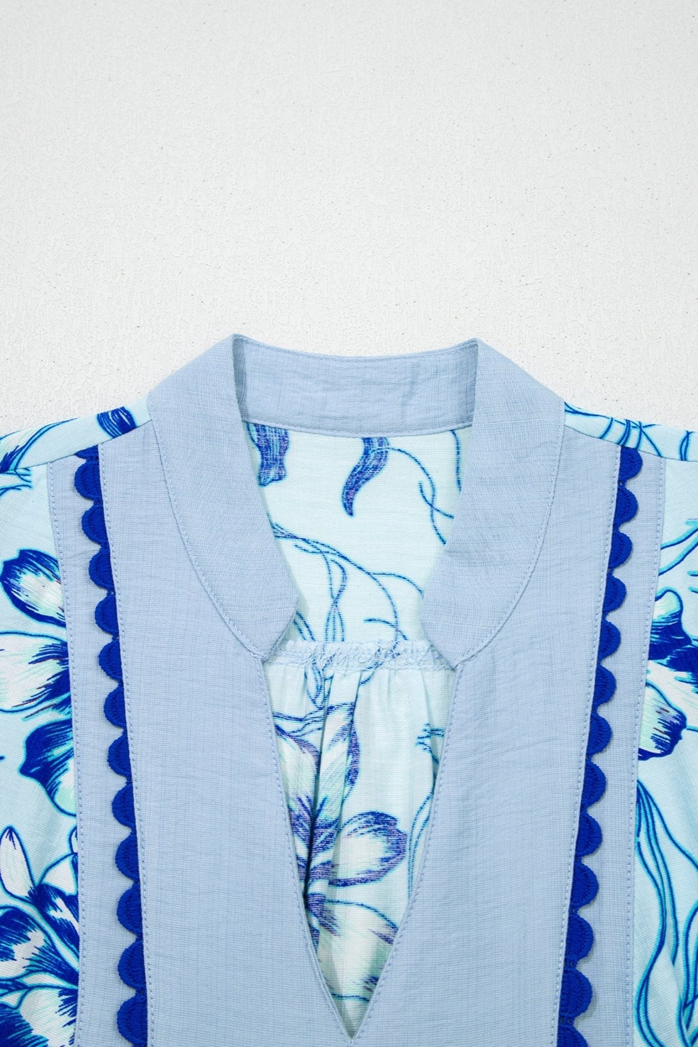 Elowen Short Sleeve Floral Blouse - Hello Beautiful BoutiqueBlouses & ShirtsThreaded Pear