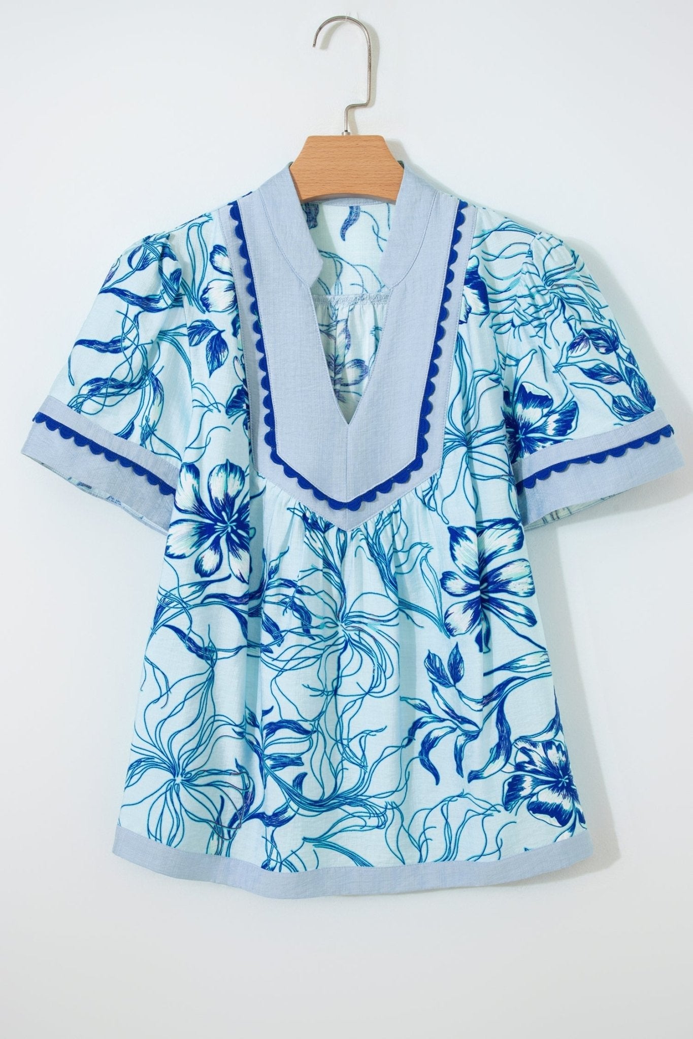 Elowen Short Sleeve Floral Blouse - Hello Beautiful BoutiqueBlouses & ShirtsThreaded Pear