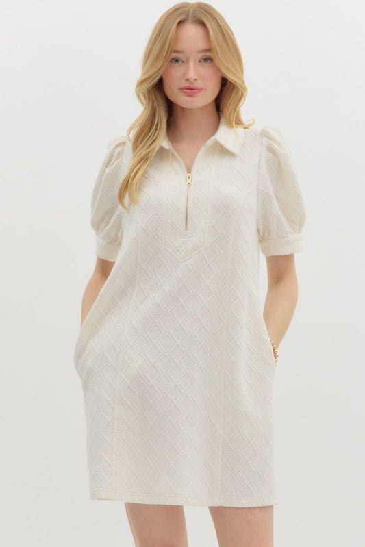 Patterned Dress w/ Puff Sleeves D26951