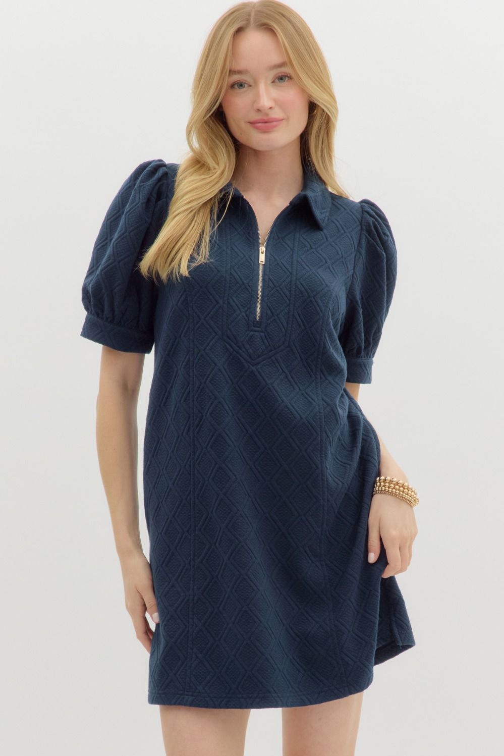 Patterned Dress w/ Puff Sleeves D26951