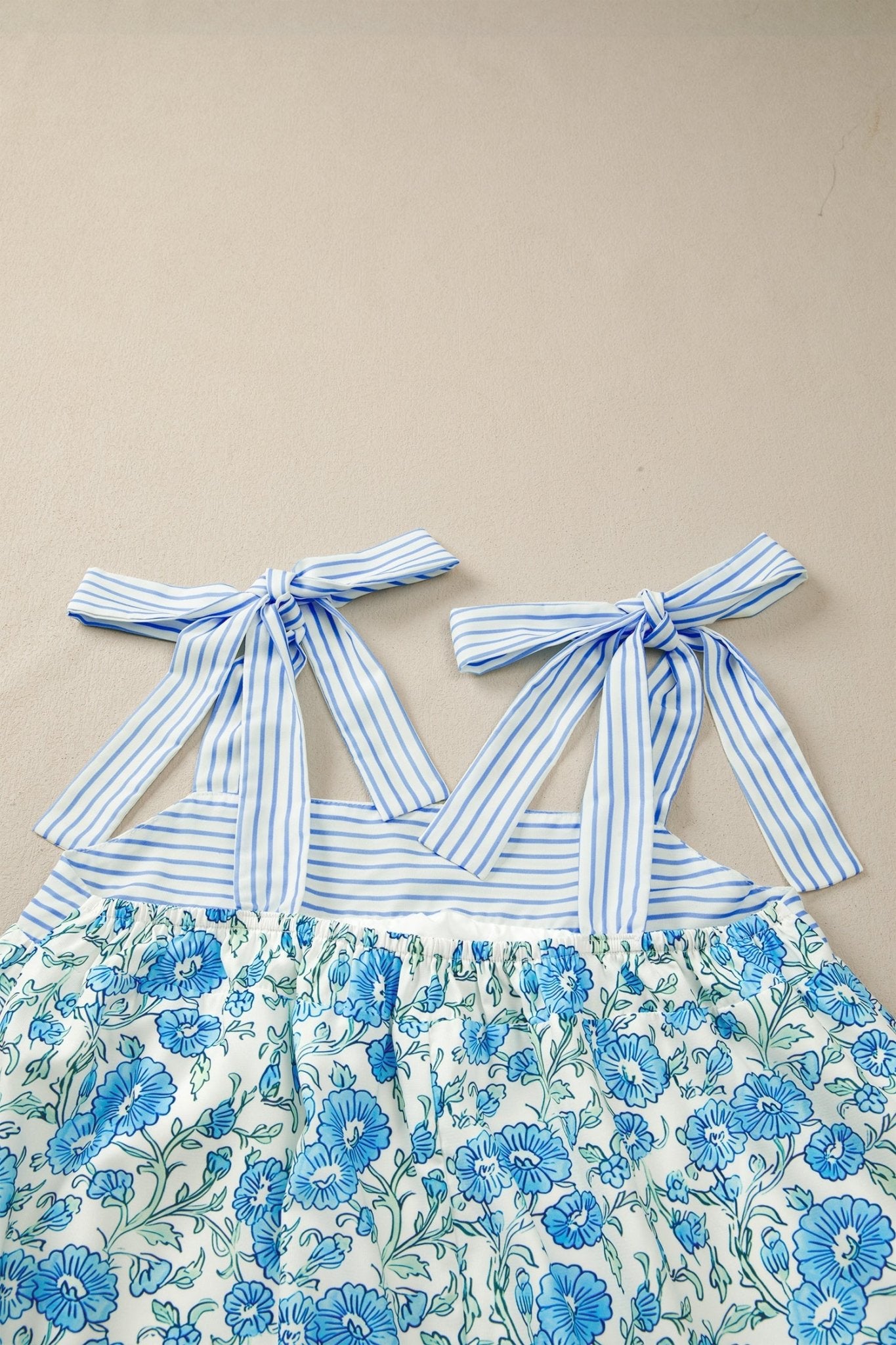 Estelle Knot Straps Mini Dress - Hello Beautiful BoutiqueFloral DressesThreaded Pear