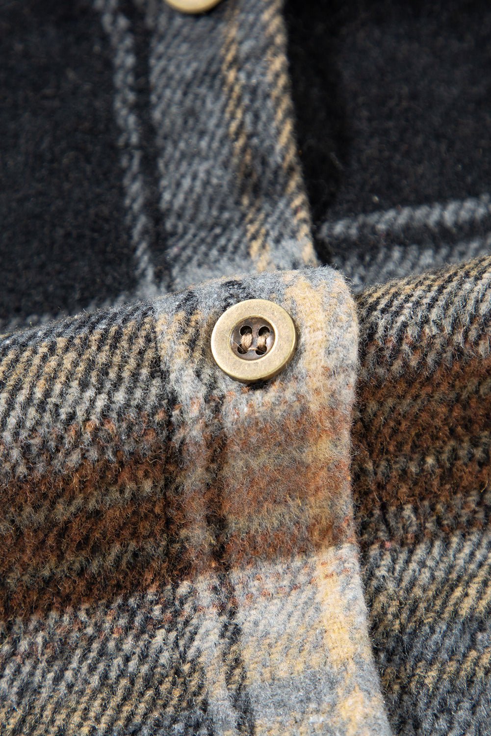 Everly Rounded Hem Plaid Shacket - Hello Beautiful BoutiquePlaid ShacketsThreaded Pear