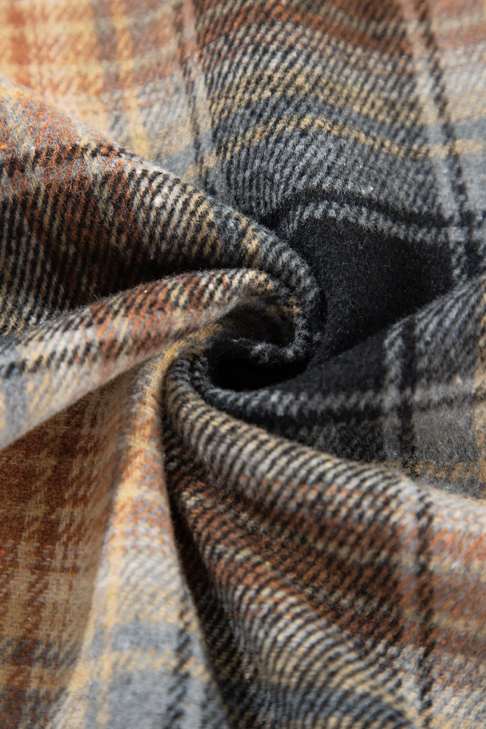 Everly Rounded Hem Plaid Shacket - Hello Beautiful BoutiquePlaid ShacketsThreaded Pear
