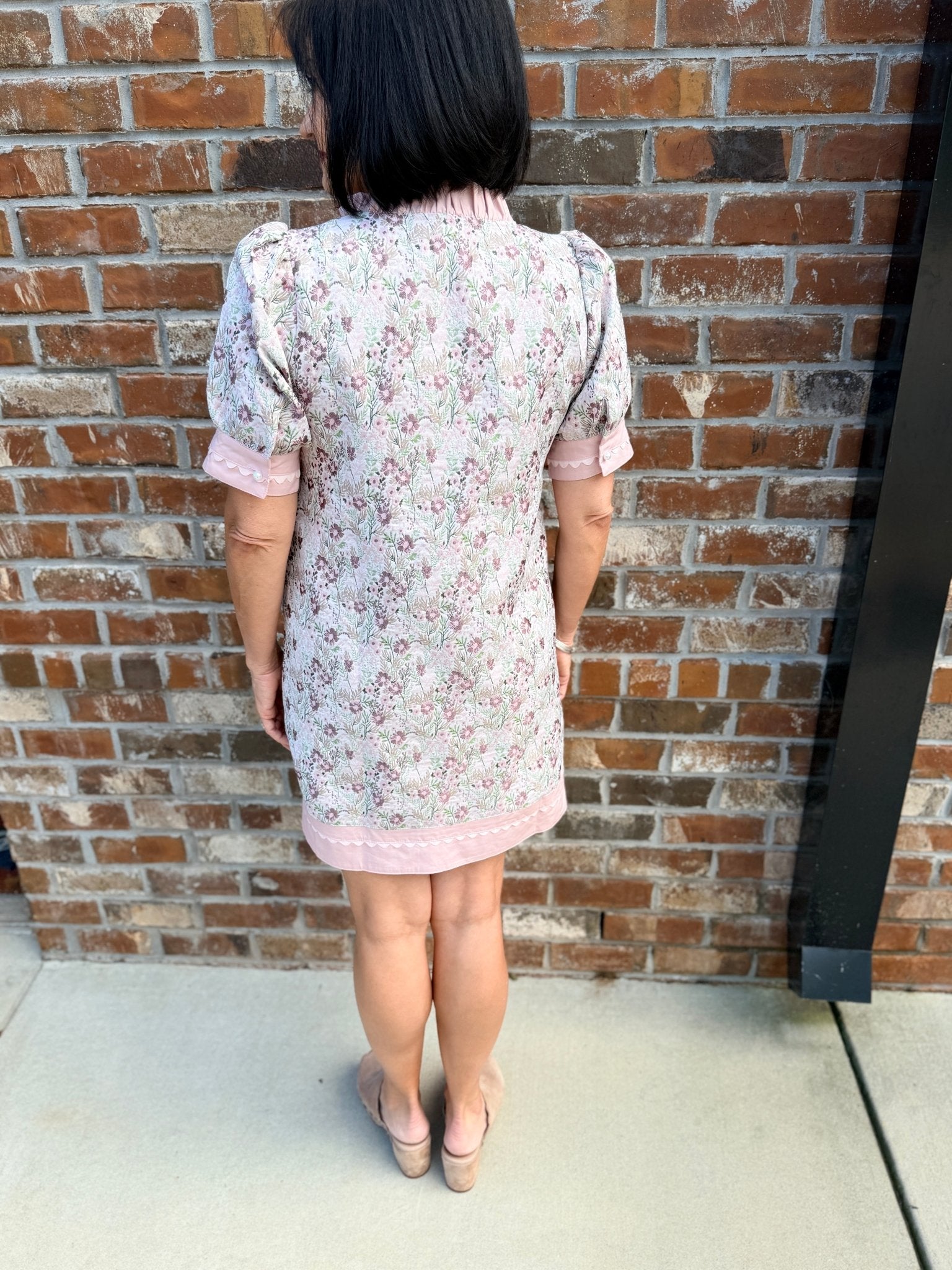 Floral Jacquard Shift Dress R7157 - Hello Beautiful BoutiqueDressJodifl